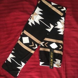 NWT New Mix Free Size Leggings